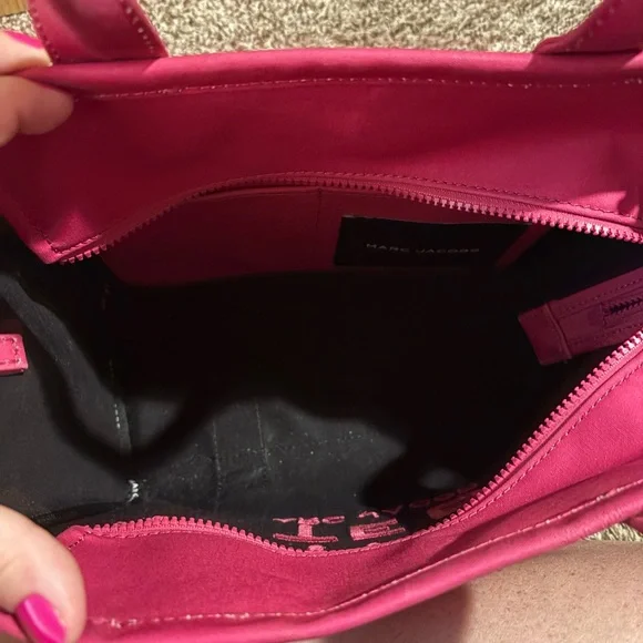 Marc Jacobs Fuchsia and Black Tote - Picture 6 of 15